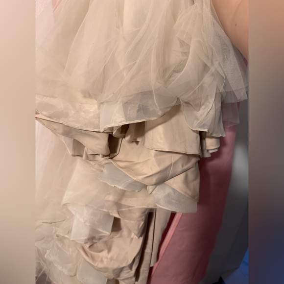 BEAUTIFUL WEDDING DRESS - Picture 12 of 14